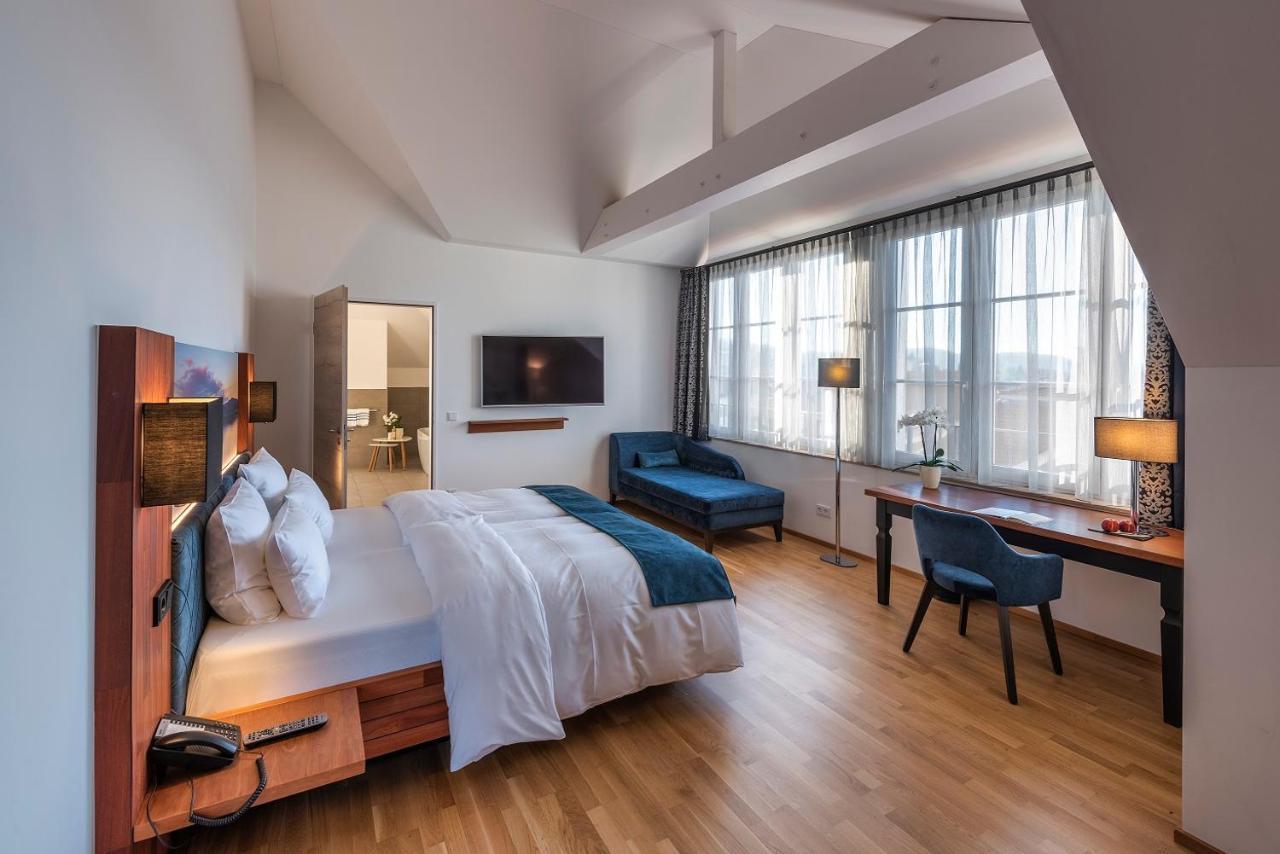Seehotel Villa Linde ボートマン・ルートヴィヒスハーフェン エクステリア 写真